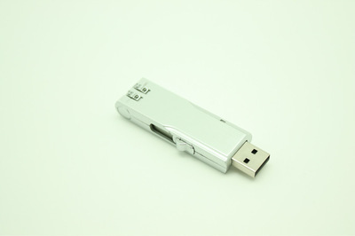 【深圳工廠 創意多功能U盤 金屬U盤 原裝芯片 可開17%增票 歡迎OEM】價格,廠家,圖片,U盤,1402條-